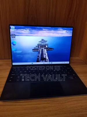 New Dell XPS 13 9310 Laptop - Core i7, 16GB RAM, 512GB SSD