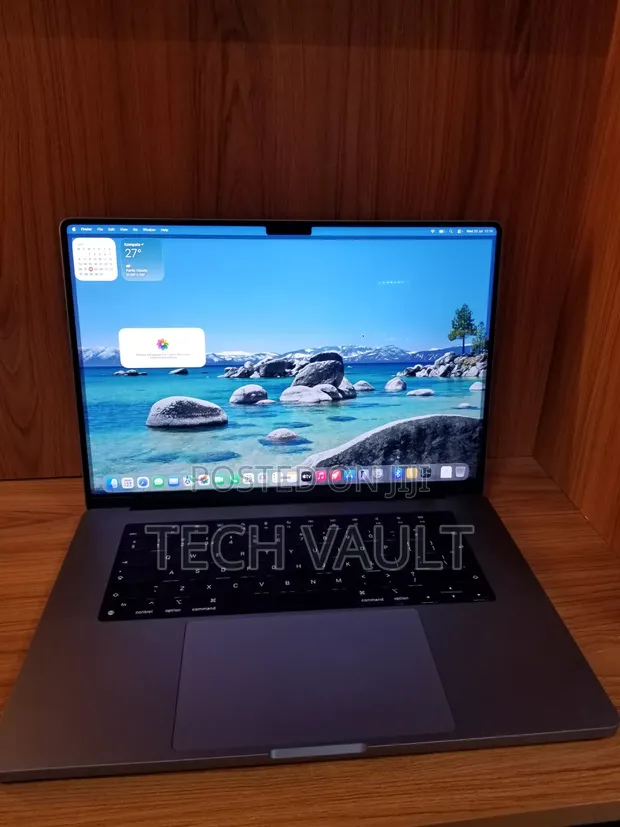 Apple MacBook Pro 2023 M2 Pro 16GB RAM 512GB SSD - 1