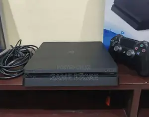Sony PS4 Slim Console