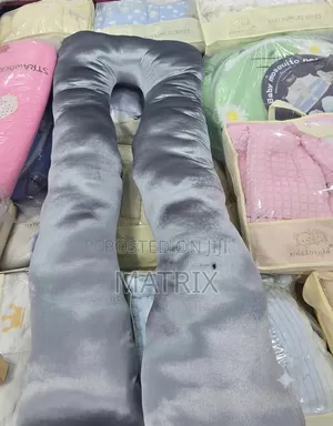 U-Shaped Pregnancy Pillow - Grey