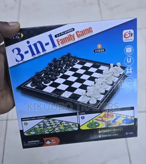 Family Board Game: Chess, Snakes & Ladders, Ludo