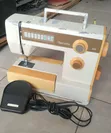 UK Used Vintage Bernina Bernette 330 Sewing Machine - 1