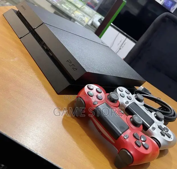 PS4 Standard Console - 1