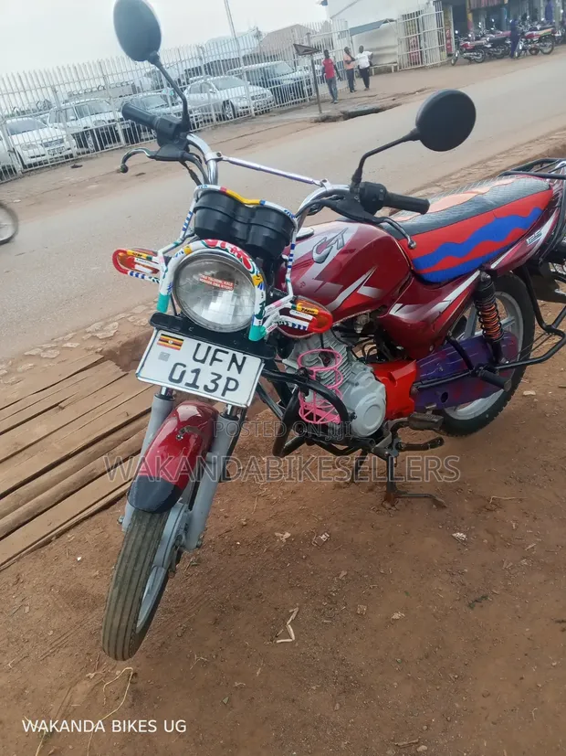 Bajaj CT 110X 2023 Red - 1