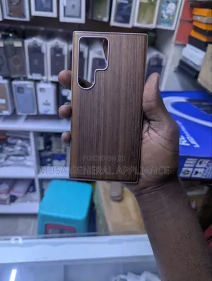 Mous Luxury S22U Cover - Walnut Wood