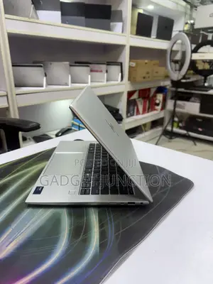 HP EliteBook 840 G11 Laptop - Intel Core Ultra 5, 16GB RAM, 512GB SSD