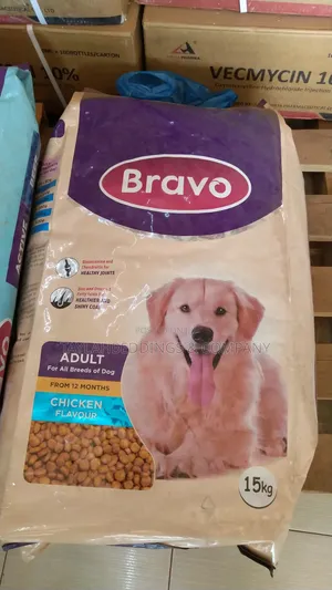 Bravo Chicken Flavour Adult Dog Food (12+ Months)