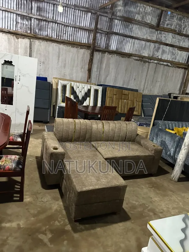 Mini L-Shaped Sofa - 4 Seater with Bottle Holders - 1