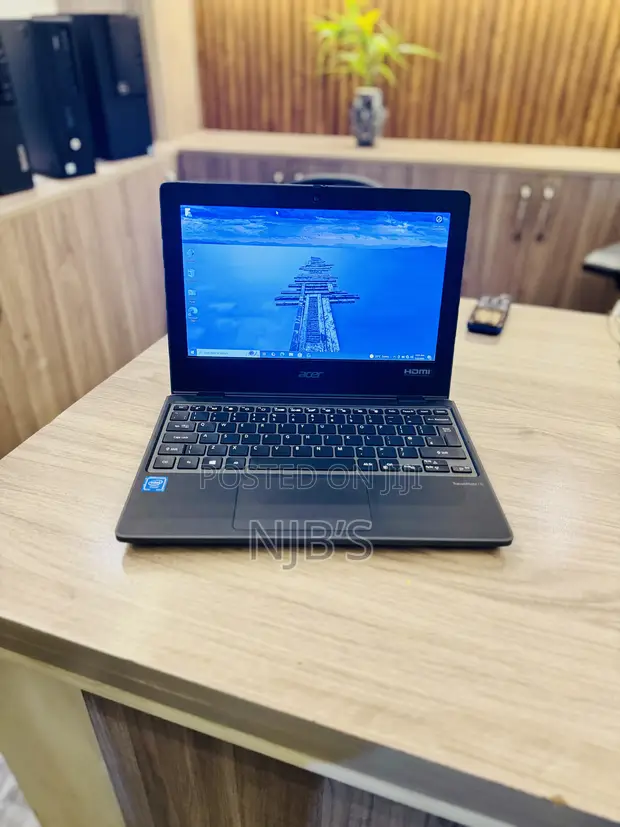 Acer TravelMate B3 Laptop - 4GB RAM, 60GB eMMC - 1