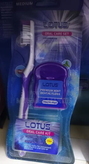 Lotus Oral Care Set - Premium Mint Dental Floss