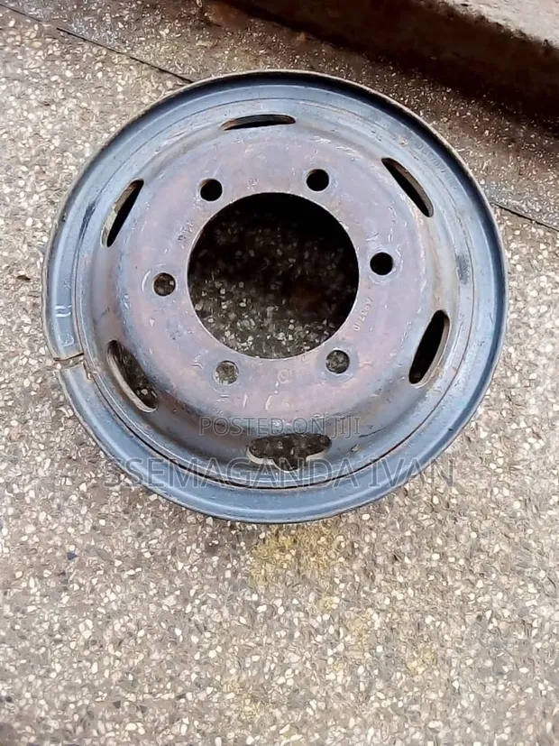 Tata Rim 16 Tube Type - Japan Used Original (6 Holes) - 1