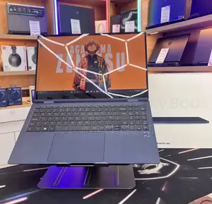 Samsung Galaxy Book5 Pro Laptop - 16GB RAM, 512GB SSD