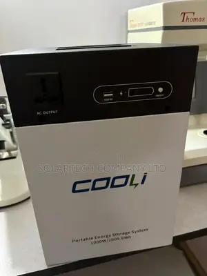 Cooli 2kWh Portable Power Station 51.2V
