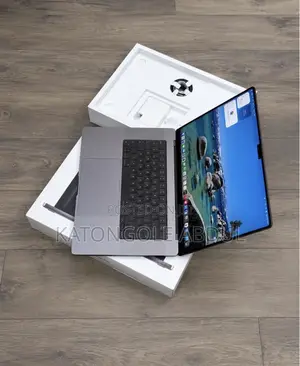 Apple MacBook Pro 2023 M3 16GB RAM 1TB SSD
