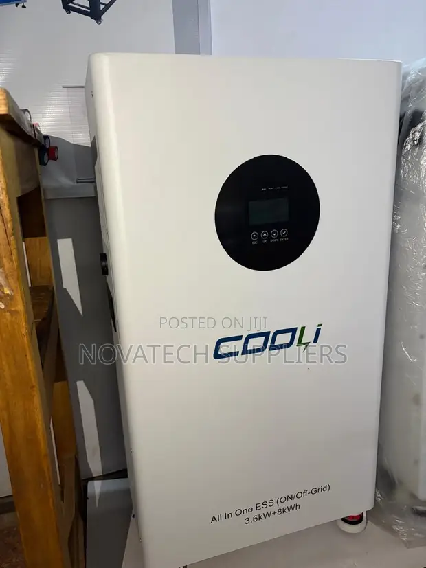 Cooli UPS Energy Storage System 8kWh Lithium Backup Power Station - 1