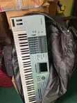 Yamaha XS7 Synthesizer Keyboard - 2