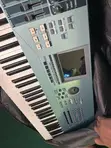 Yamaha XS7 Synthesizer Keyboard - 4