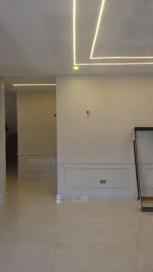 7-Bedroom Mansion for Sale in Ntinda, Central Division