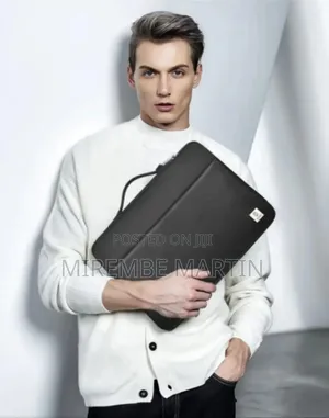 WiWU Hali 16-Inch Laptop Sleeve - Black