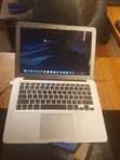 Apple MacBook Air 13" Intel Core i5 4GB RAM 256GB SSD - 3