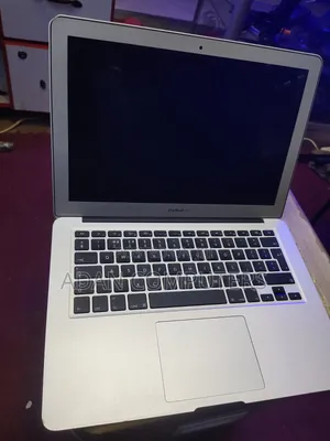 Apple MacBook Air 2015 13" Laptop