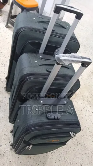 Set of 3 Feng Hua Suitcases