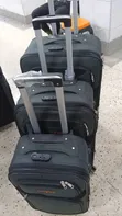 Set of 3 Feng Hua Suitcases - 2