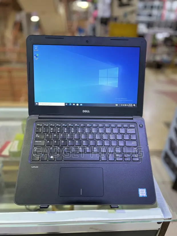 Dell Latitude 3380 Laptop - 8GB RAM, 500GB HDD - 1
