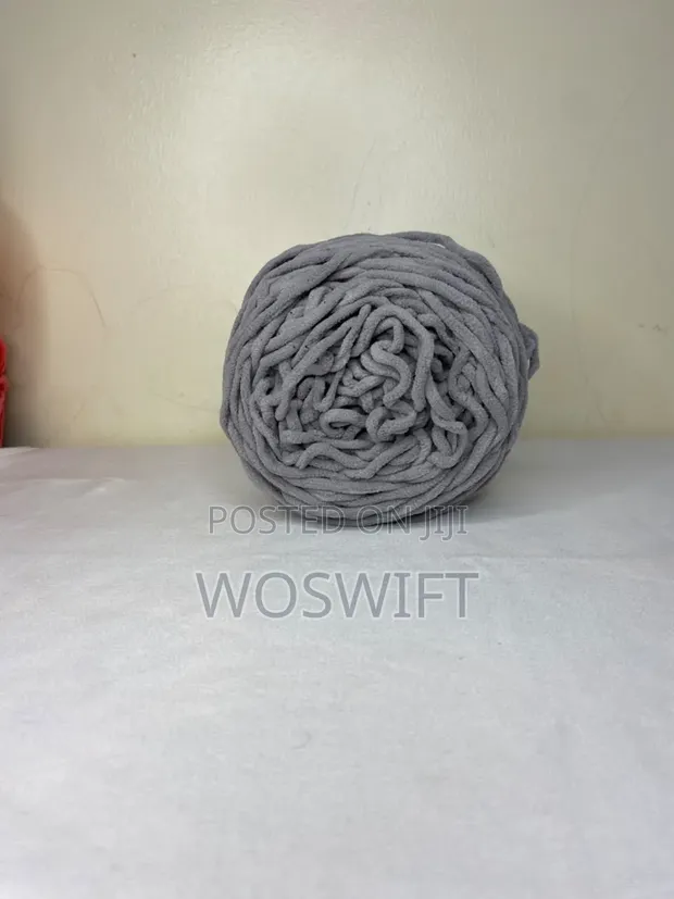 Blanket Yarn - Multiple Colors - 1
