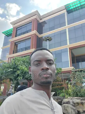 Hotel CEO Applicant