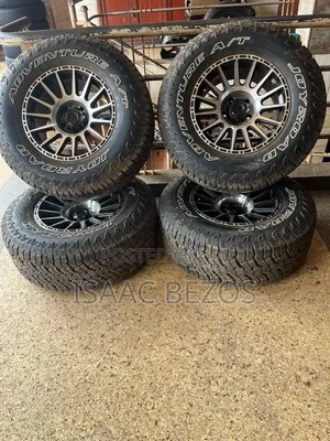 Jeep Wrangler Wheels - Size 17 (285/70R17)