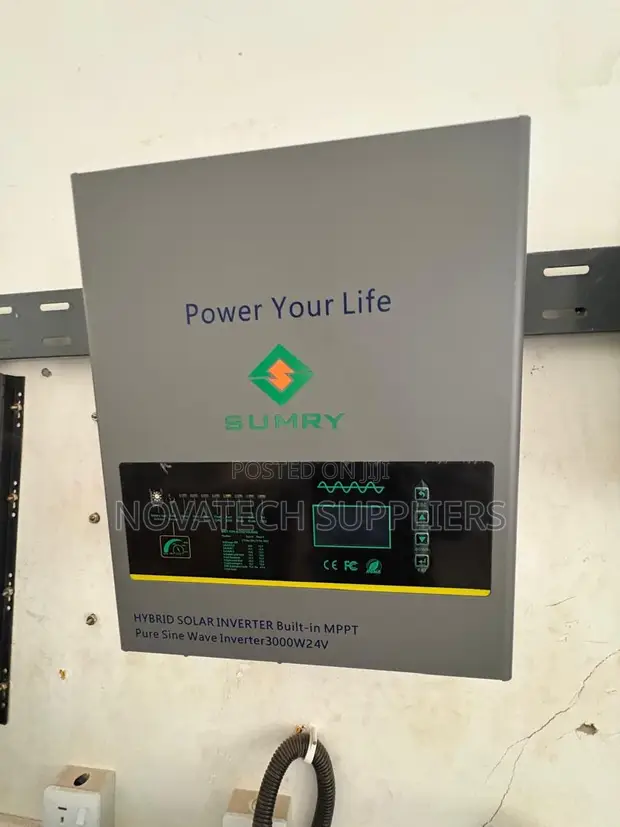 3KW 24V Hybrid Inverter with 60A MPPT Charger - 1