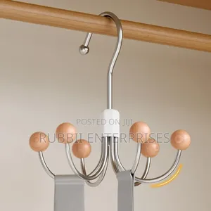 360° Rotating Octopus Hanger
