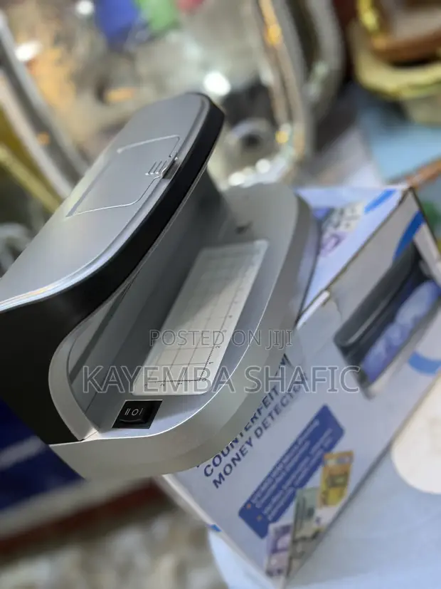 Multi-Function Counterfeit Money Detector - UV/MG/WM - 1
