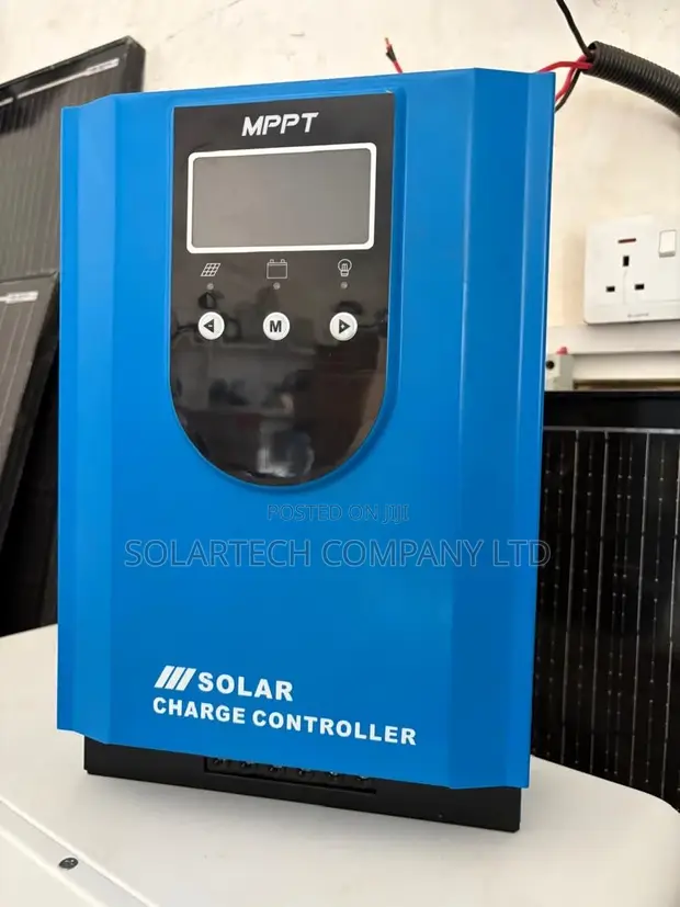 100A MPPT Solar Charge Controller - Auto Battery Detection - 1