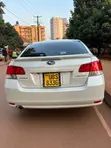Subaru Legacy 2010 White - 3