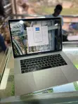 Apple MacBook Pro 2017 16GB RAM 512GB SSD - 4