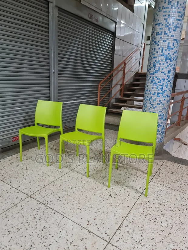 Audience Plastic Chairs - Brand New - 1