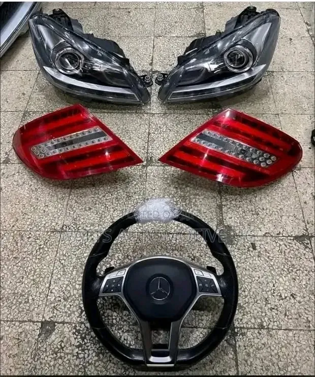 Mercedes-Benz W204 Parts - New & Used - 1
