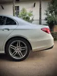 Mercedes-Benz E200 2017 Silver - 5