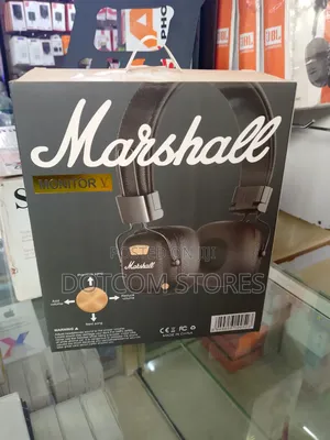 Marshall Major V Wireless On-Ear Headphones - Black