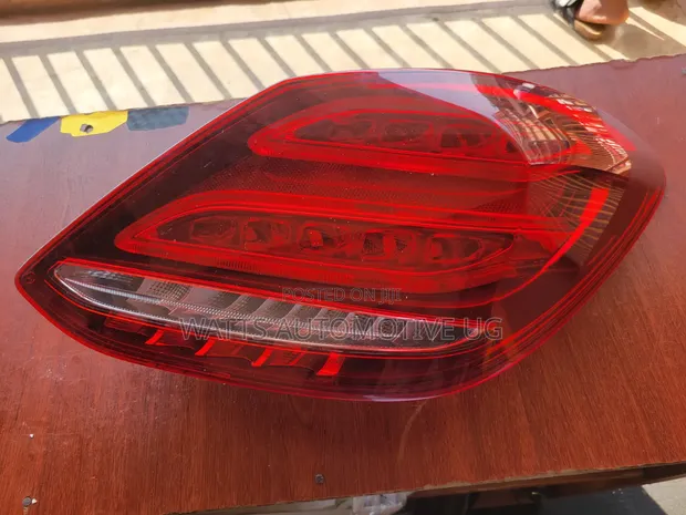 Mercedes-Benz C-Class W205 C180 Rear LED Tail Light - 1