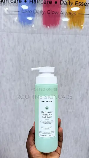 Naturium Salicylic Acid Body Wash for Acne