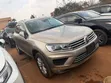 Volkswagen Touareg 2016 Gold - 4