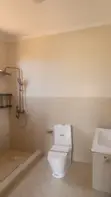 6-Bedroom House for Sale in Kira - 3