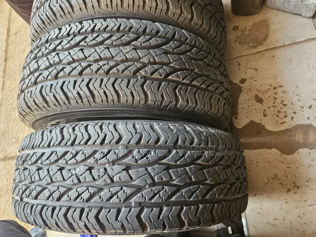 Used GT Savero Radial 255/70R15 Tires - 1