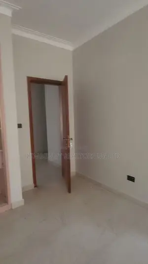 4 Bedroom House for Sale in Kira (Buwate)
