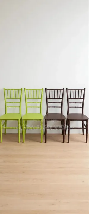 Mornach Executive VIP Plastic Chairs