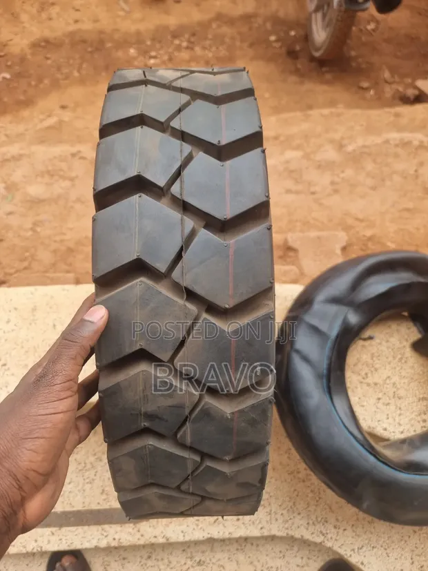 Road Lion Forklift Tube Tyres 6.50R10 - 1