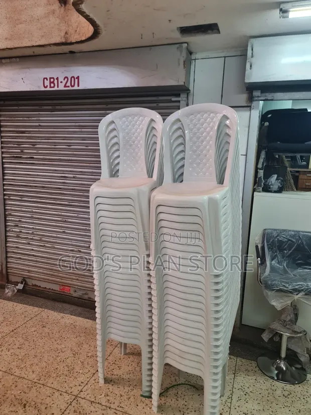 Glacier Highbacked Plastic Chairs - 1